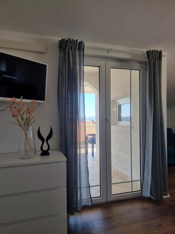 Apartment Miric Цриквеница Экстерьер фото