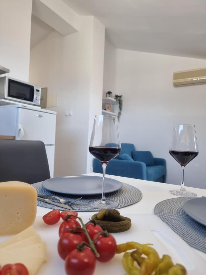 Apartment Miric Цриквеница Экстерьер фото