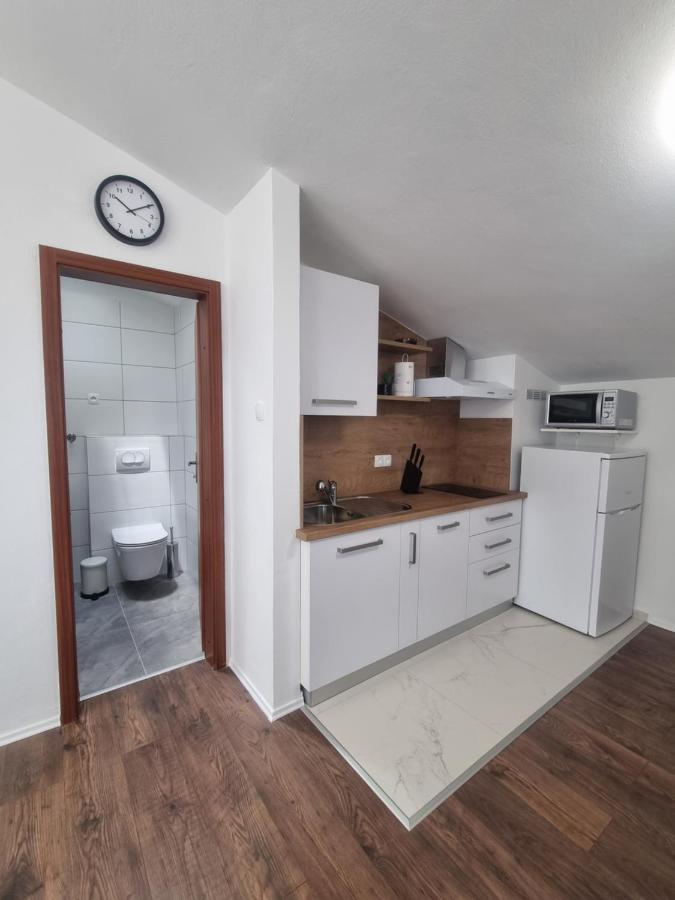 Apartment Miric Цриквеница Экстерьер фото