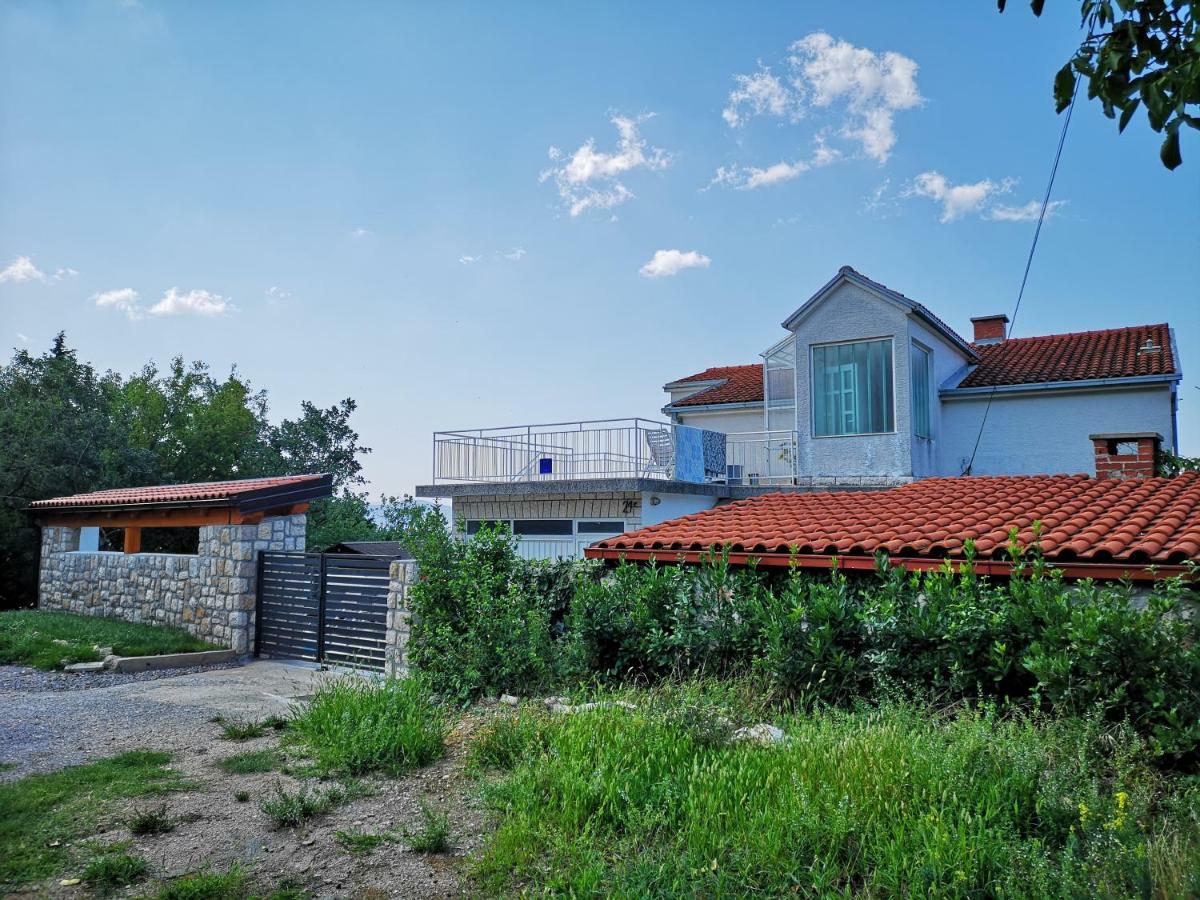Apartment Miric Цриквеница Экстерьер фото